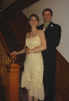 newlyweds on the stairs at The Governor's House, a Vermont Bed and Breakfast Inn with an elopement package